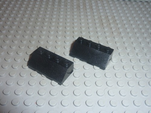 Lego black slope brick ref - black,