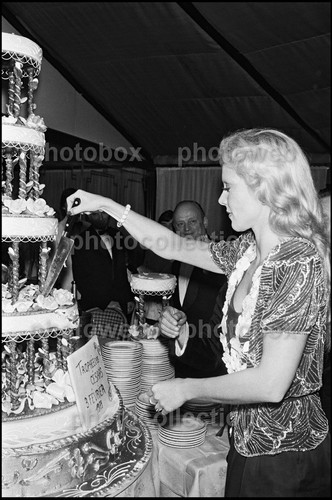 Sylvie vartan exclusive - *,