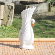 Vase blanc cygne en porcelaine