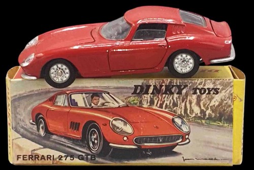 ème dinky toys ferrari - /,