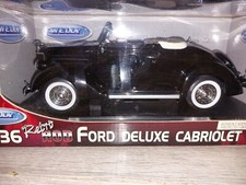 voiture miniature FORD DELUXE