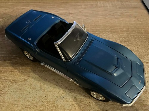 Voiture miniature 18 - voiture,
