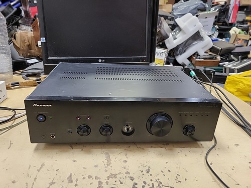 Pioneer integrated - a-10,