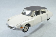 BK363 Dinky Toys France #24C Citroën DS 19 R/-