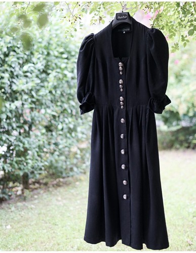 Costume style tyrolien - costume, taille