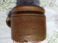 ANCIEN PETIT POT DE MESURE EN TERRE CUITE INTERIEUR VERNISSÉ