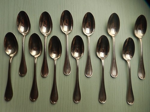 Cuilleres dessert metal - à,