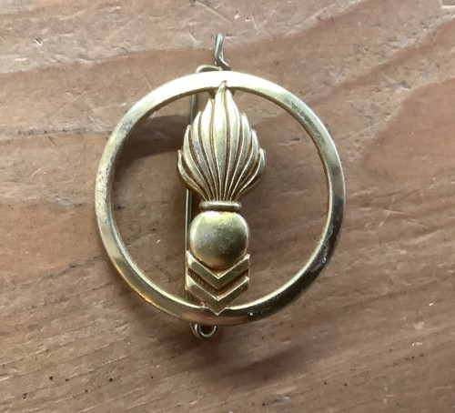 Insigne beret des corps - insigne,