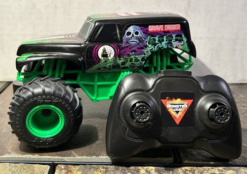 Spin master grave - grave, digger