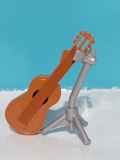 SUPPORT PLAYMOBIL ET GUITARE