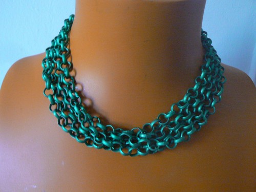 Superbe collier ras cou - ras, de
