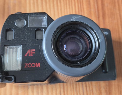 Olympus 300 super zoom - super, 35mm