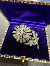 Magnifique broche pendentif à