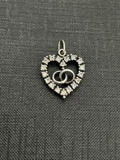 Ancien Pendentif En Argent