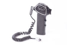 Accessoire Nikon. Pistol grip avec câble Nikon MC-3