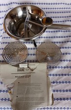Moulin passe-légumes Ø 22 cm inox - 3 grilles « La Bonne Graine » jamais servit