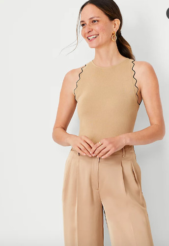 New nwt ann - nwt, scalloped