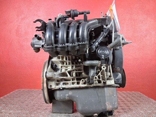 Moteur sans pièces - , (essence)