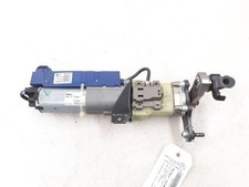 Moteur ouverture de Coffre/Malle/Hayon AUDI A4 3 AVANT PHASE 2 BREAK 8K9827852