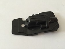 Cache moteur pièce détachée