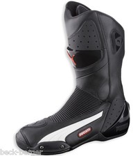 Ducati Puma Desmo V3 Racing