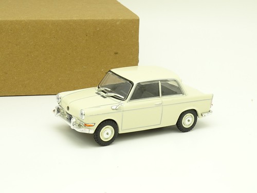 Ixo bmw de carlo 700 - 1/43,