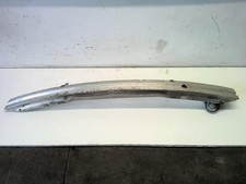 Renfort pare choc avant