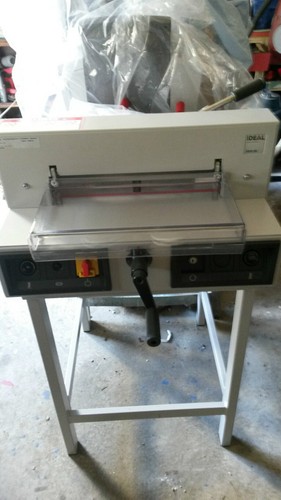 Massicot ideal 3915 - 95, sur