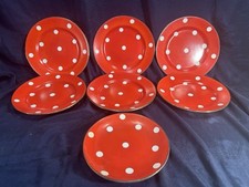 7 assiettes à dessert