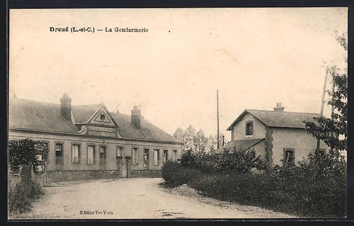 Cpa droué gendarmerie - cpa,