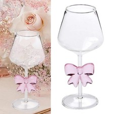 Verres à vin décoratifs en