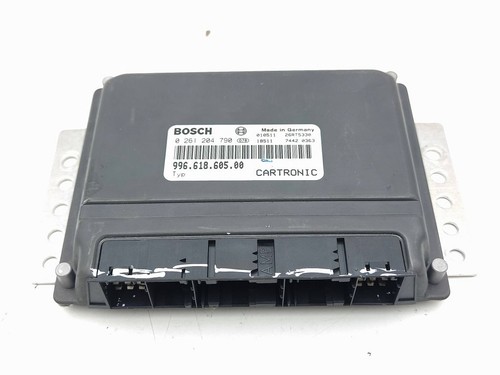 Porsche 911 996 2001 essence - 911,