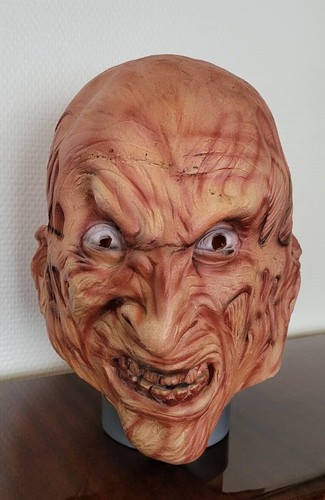 Masque intégral latex - en,