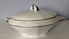 Soupière en porcelaine de