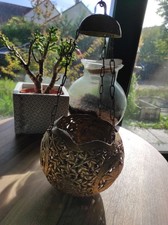 Boule à suspendre vintage en laiton ciselé et ajouré, style encensoir