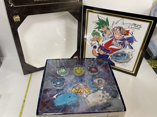 Takara tomy beyblade burst - tomy,