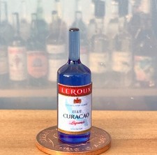 Poupées Maison Verre