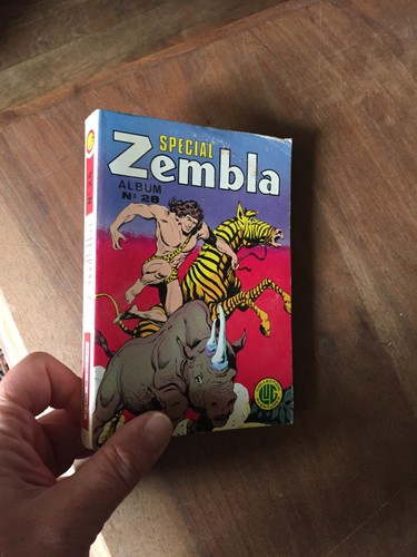Petit format special zembla - format,