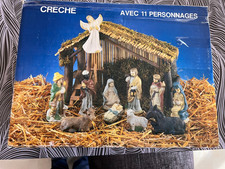 Crèche de Noël avec 10 personnages