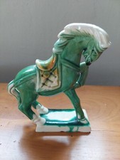 Sculpture de cheval en