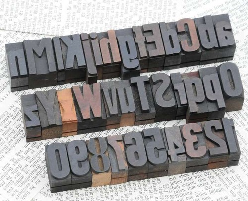 Alphabet mixte caracteres - a-z,