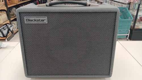 Amplificateur guitare - de,