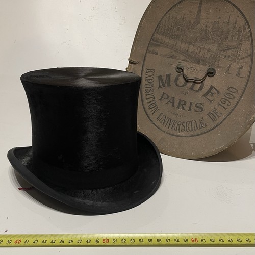 Chapeau haut forme - haut, de
