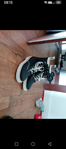 Martens noir blanche - dr, et