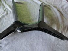 pièces détachées d'une télévision OCEANIC TV LED 40279 écran cassé 5