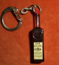Porte-clés Key ring Rhum St James Petite bouteille 47 mm H Très belle étiquette