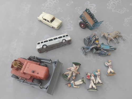 Lot jouets ancien - lot,