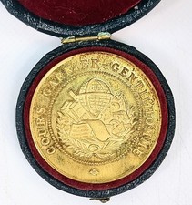 Medaille cours garnier - medaille,