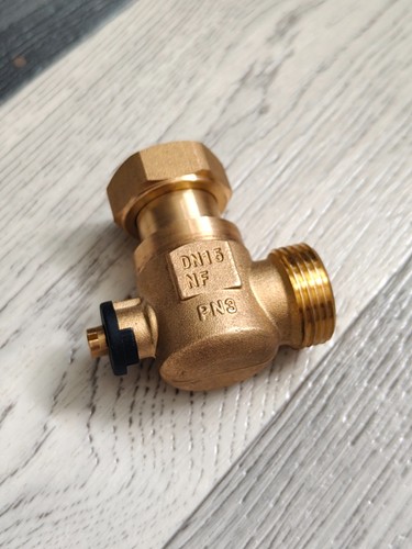 Robinet eau froide laiton - eau,