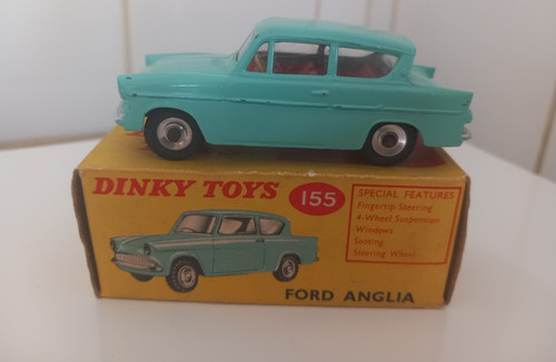 Dinky toys ford anglia 155 - toys,